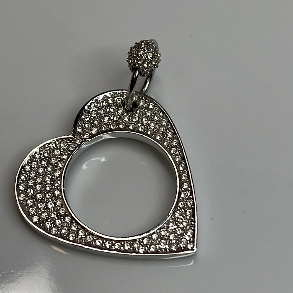 DIOR HOLLOW HEART RING